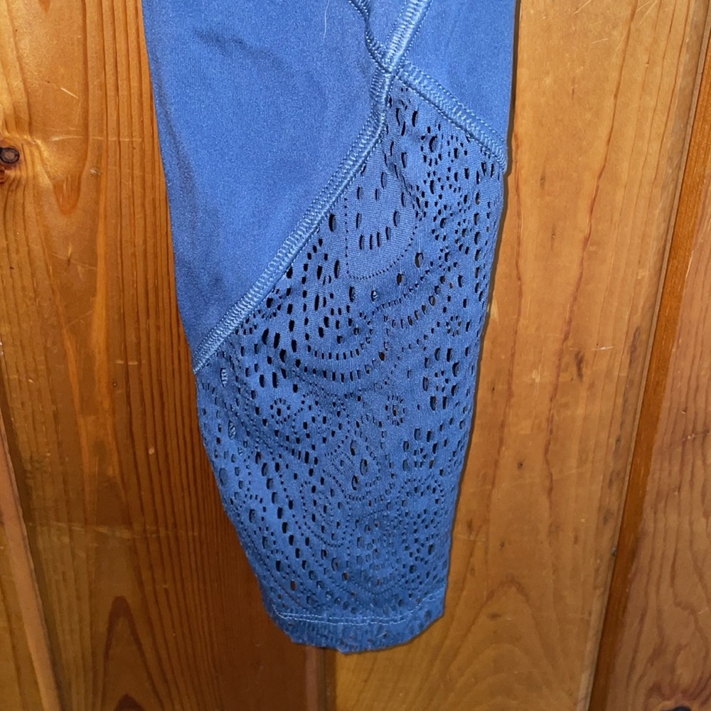 PINK sports leggings PINK Sport Pants Women's Blue Pull On Leggings Lace medium - Picture 5 of 6